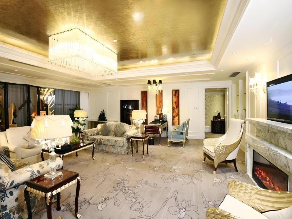 Yuncheng Jianguo Hotel Екстер'єр фото