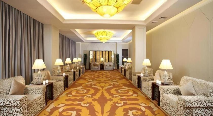 Yuncheng Jianguo Hotel Екстер'єр фото