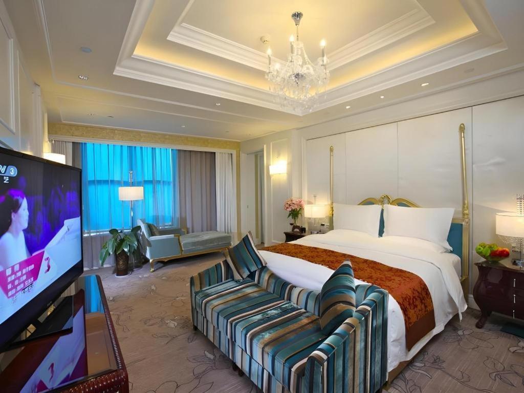 Yuncheng Jianguo Hotel Екстер'єр фото