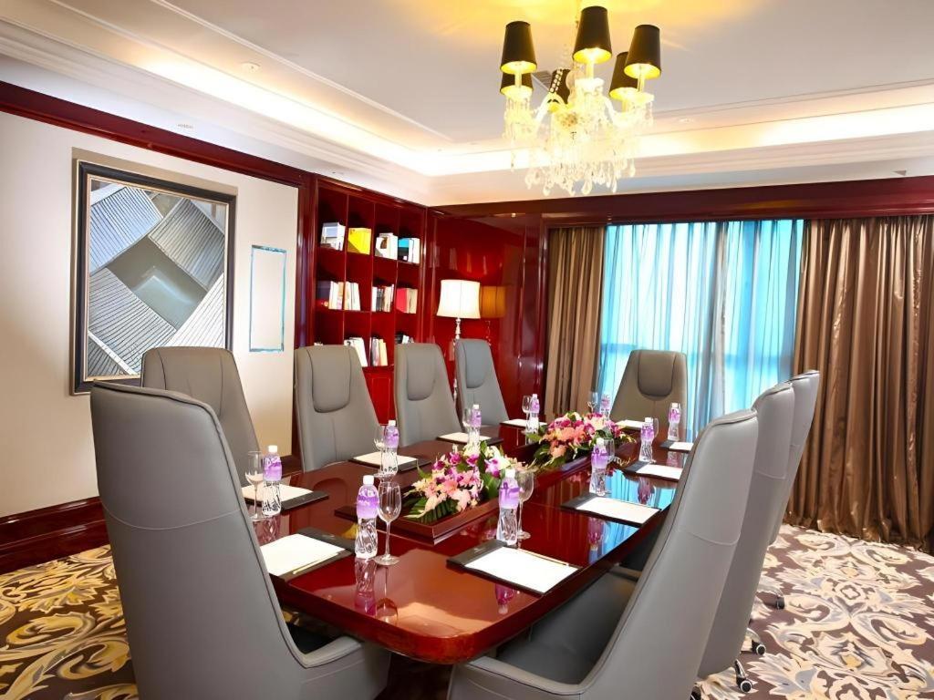 Yuncheng Jianguo Hotel Екстер'єр фото